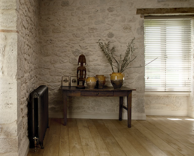 blinds-paired-with-rustic-brick-wall